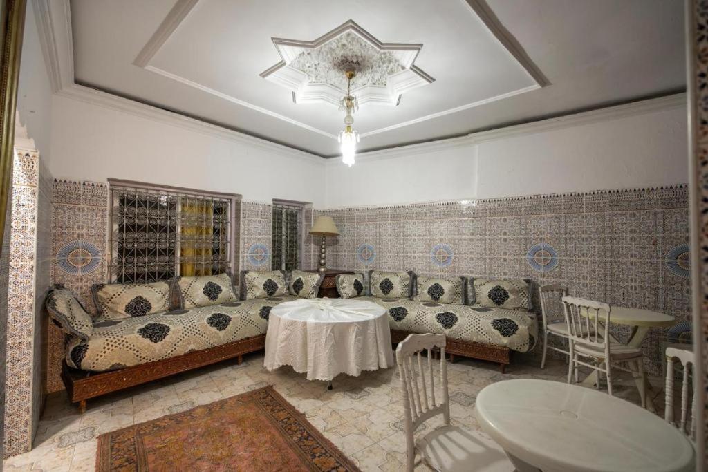 Riad Fez Hostel Exterior foto